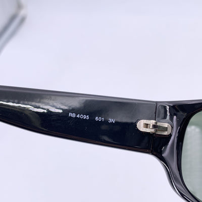 Ray-Ban Black Rectangle Unisex Sunglasses RB 4095 57/20 130mm
