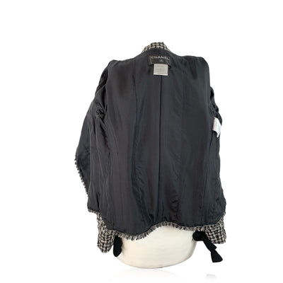 Chanel 2004 Black White Wool Tweed Jacket with Bows Size 42 FR