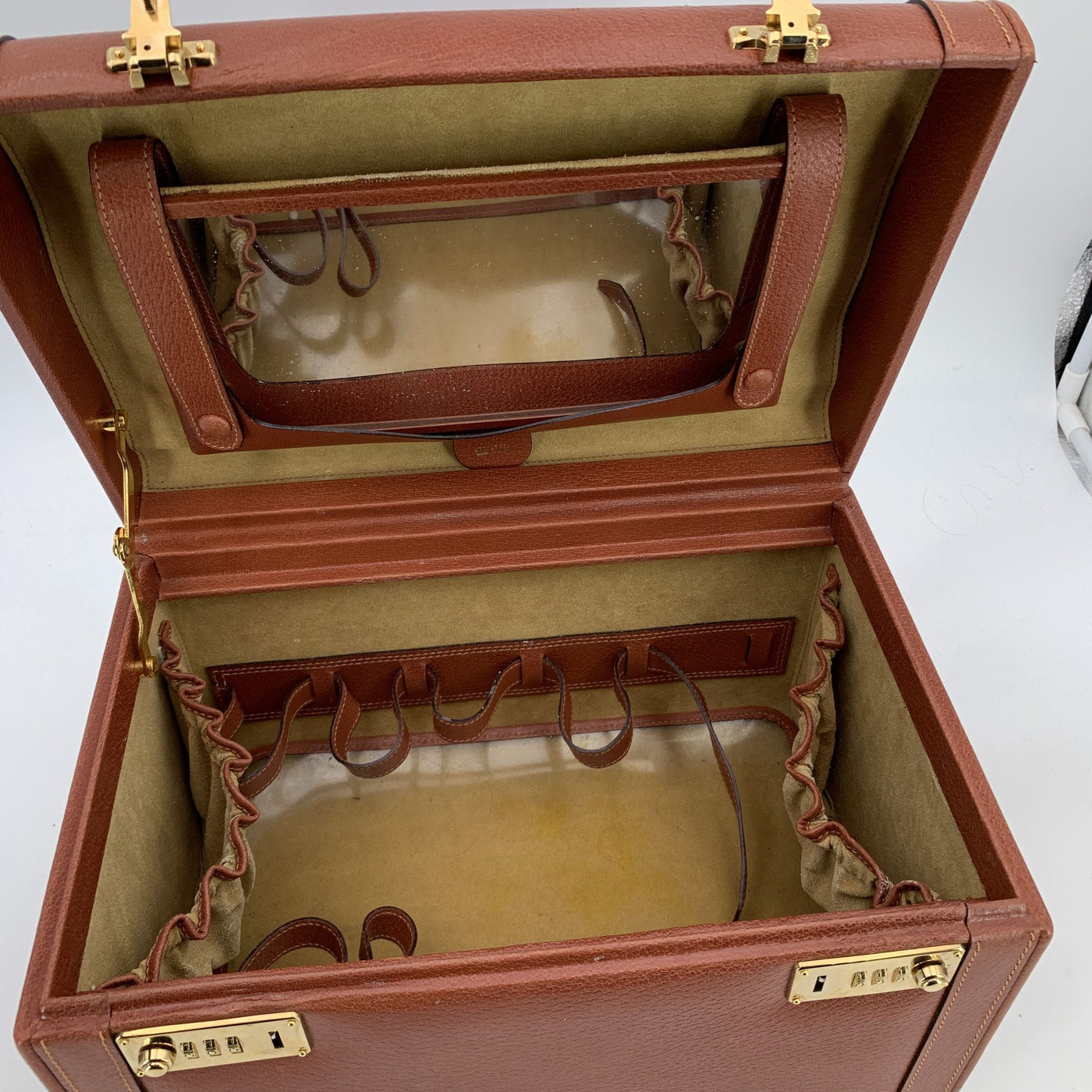 Gucci Vintage Brown Leather Train Case Beauty Travel Bag