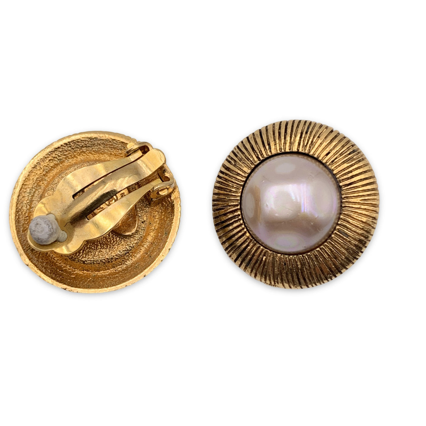 Chanel Vintage Gold Metal and Pearl Cabochon Round Clip On Earrings