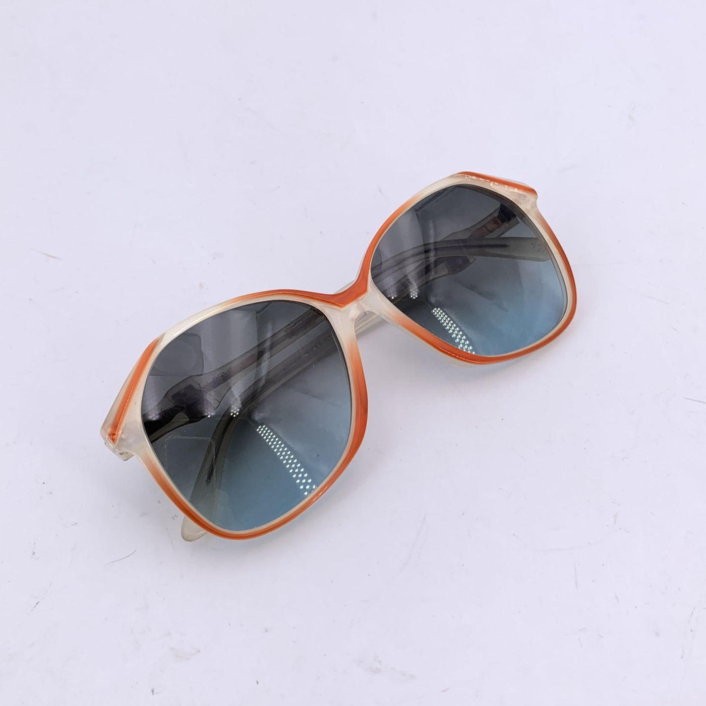 Yves Saint Laurent Vintage Sunglasses DIANE 54/16 140mm Blue Lens