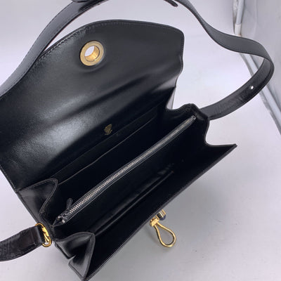 Gucci Vintage Black Leather Box Shoulder Bag with Lapis Closure