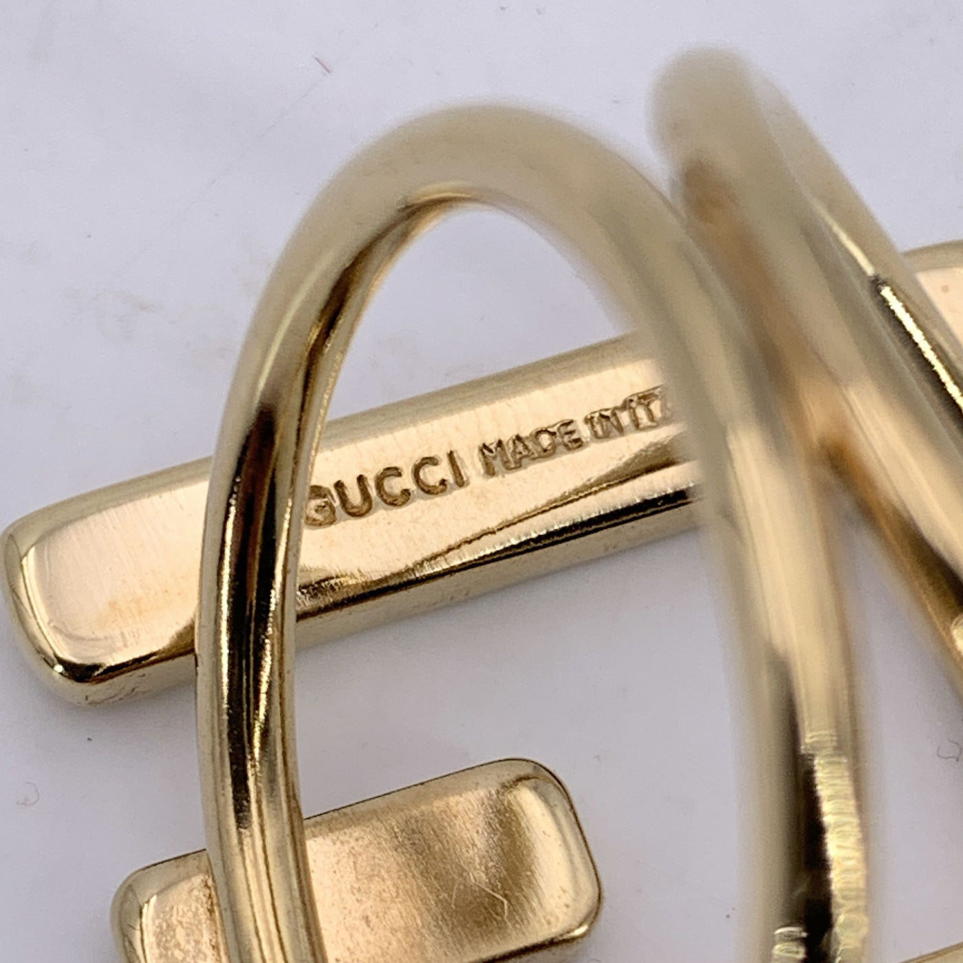Gucci Gold Metal G Logo Scarf Ring Holder Accessory