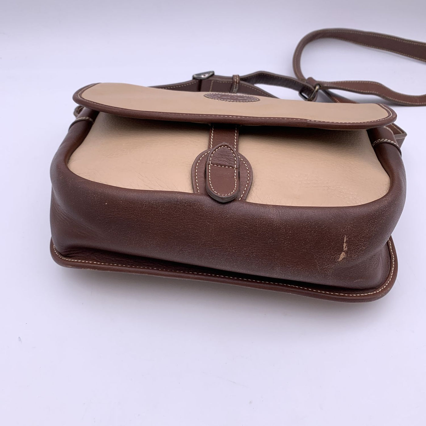 Gucci Vintage Beige and Brown Leather Flap Shoulder Bag