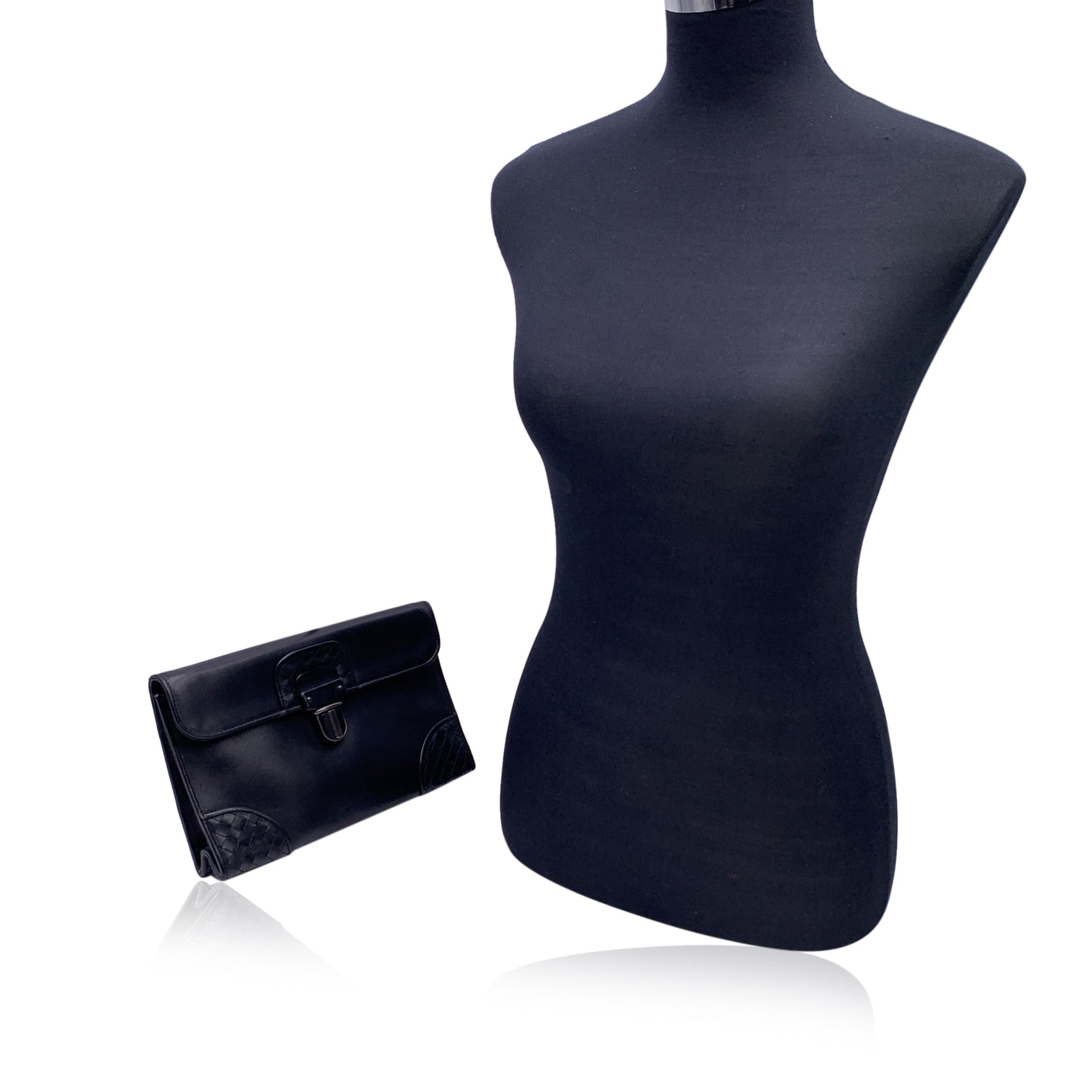 Bottega Veneta Black Leather Intrecciato Slide Lock Clutch Wrist Bag