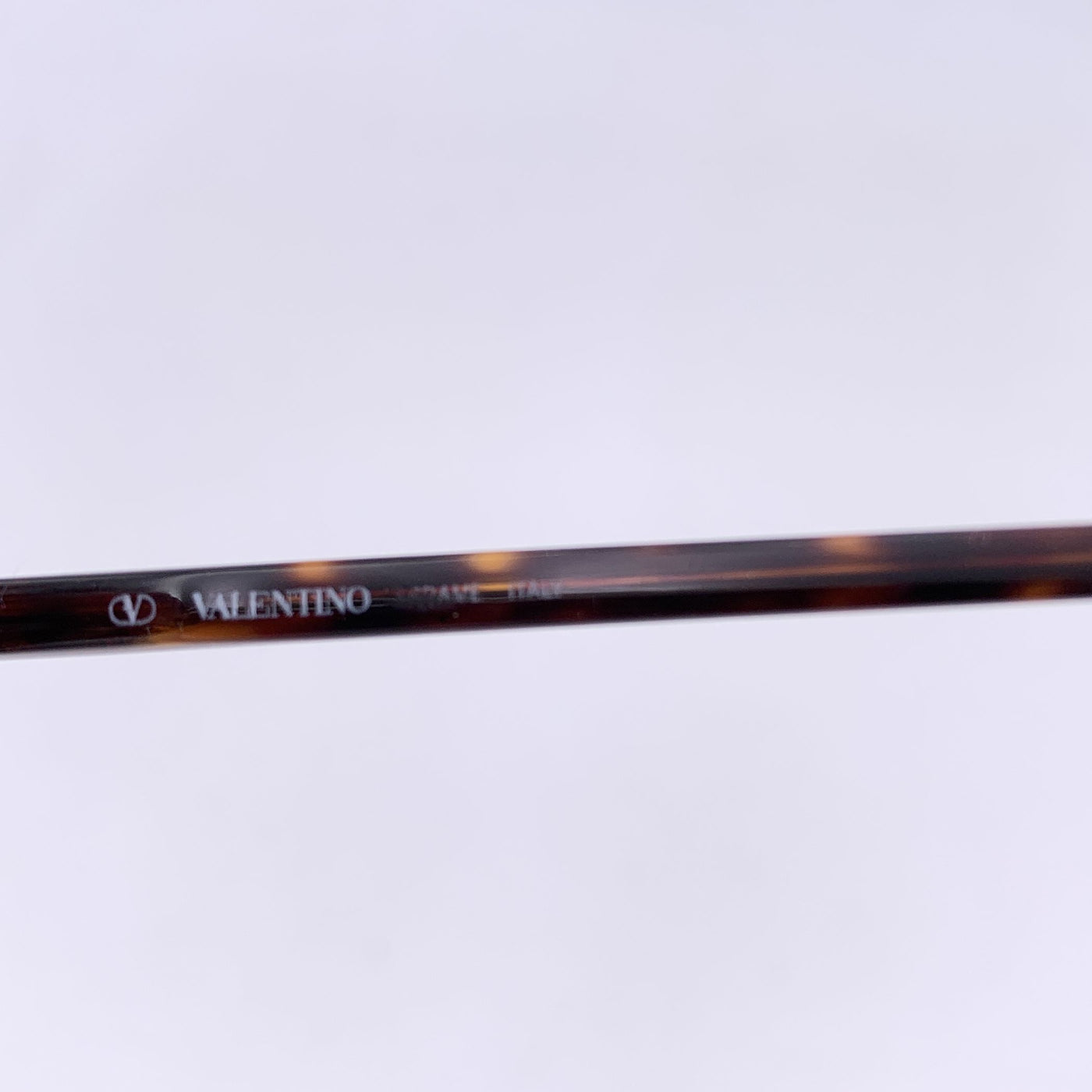 Valentino Vintage Gold Metal Oval Sunglasses Mod. V433 55/16 135mm