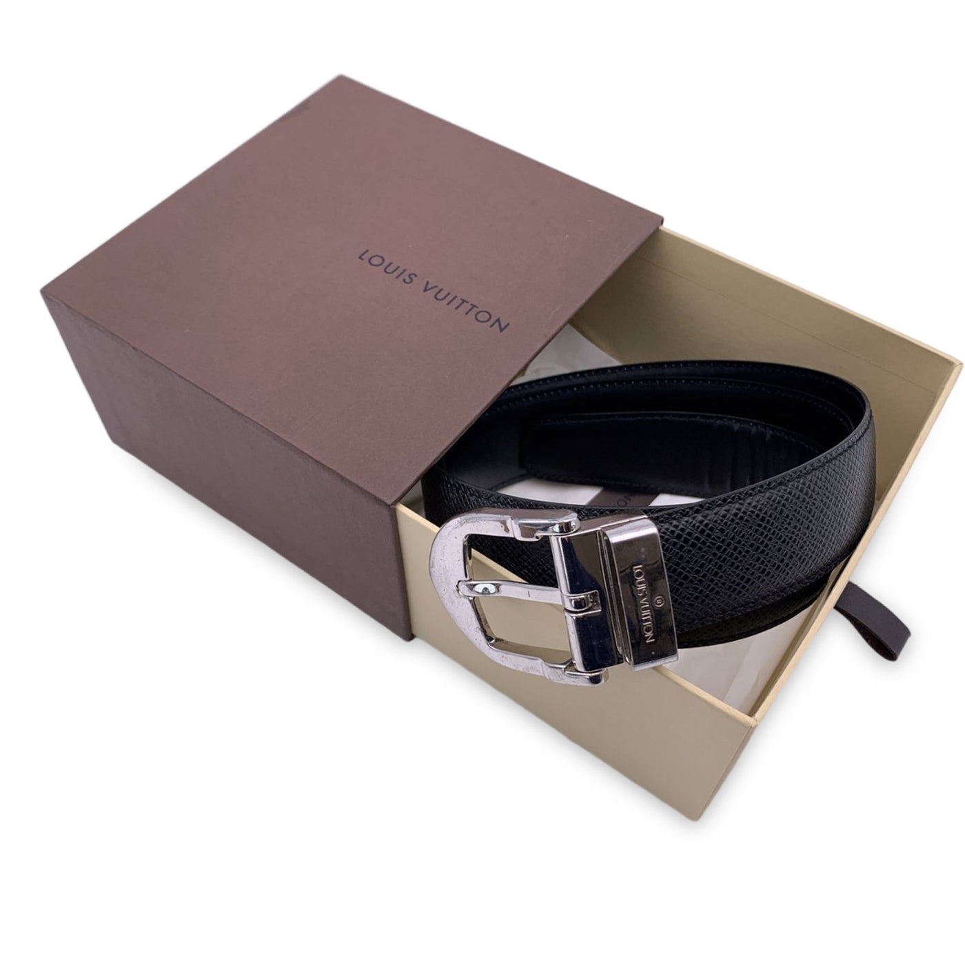 Louis Vuitton Black Taiga Silver Metal Buckle Classic Belt Size 85/34