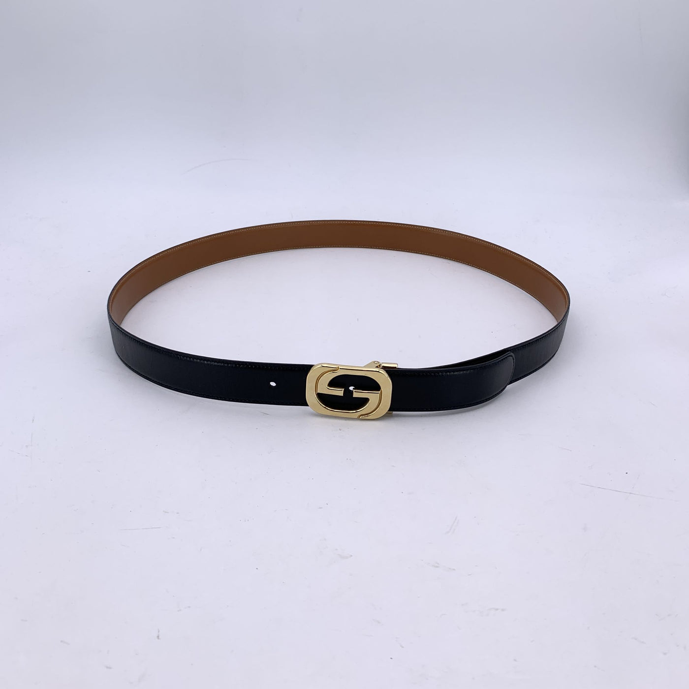 Gucci Black Leather Belt with Gold Metal GG Buckle Size 105/42