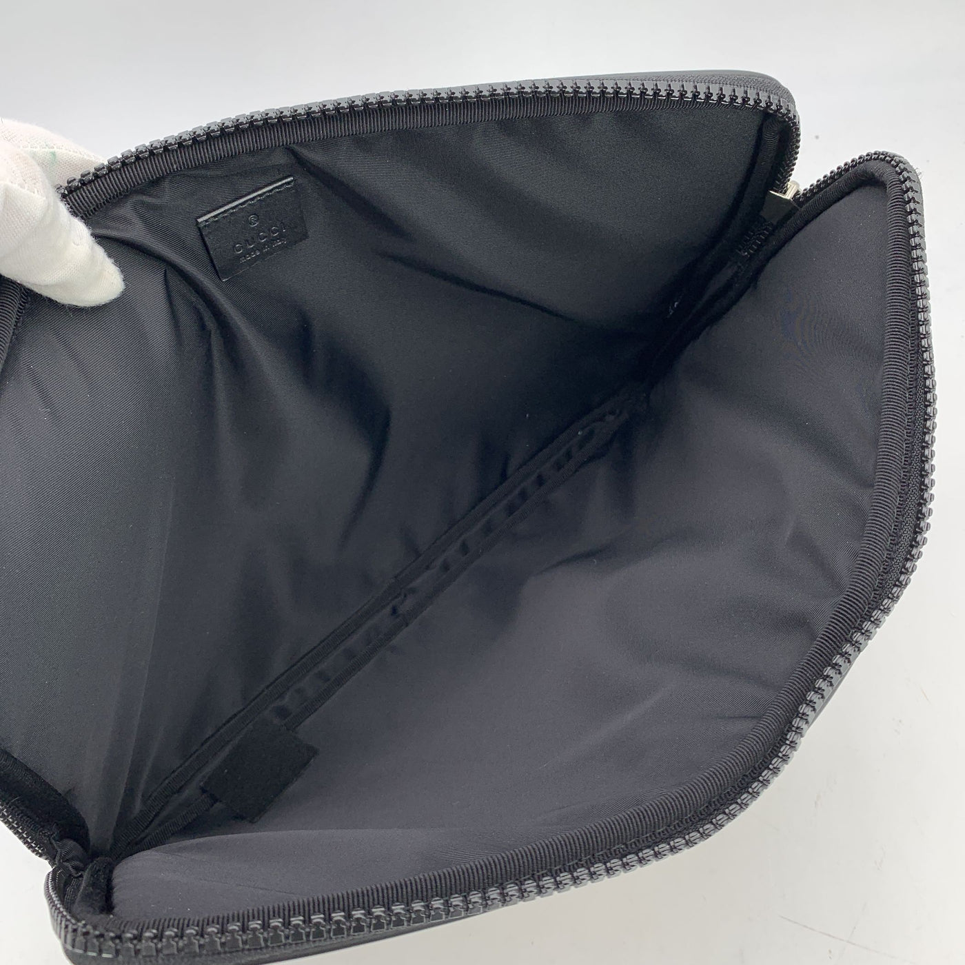 Gucci Black Nylon L'Aveugle Par Amour Laptop Computer Case