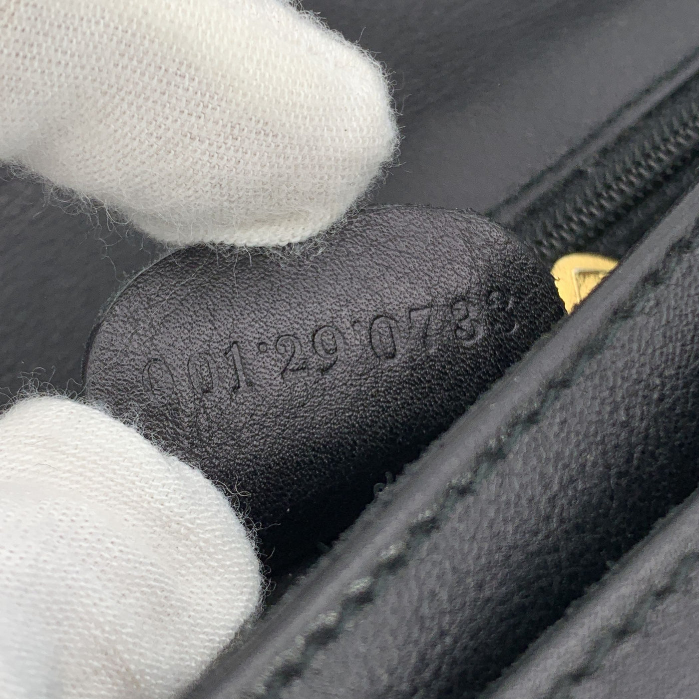 Gucci Vintage Black Leather Flap GG Logo Shoulder Bag