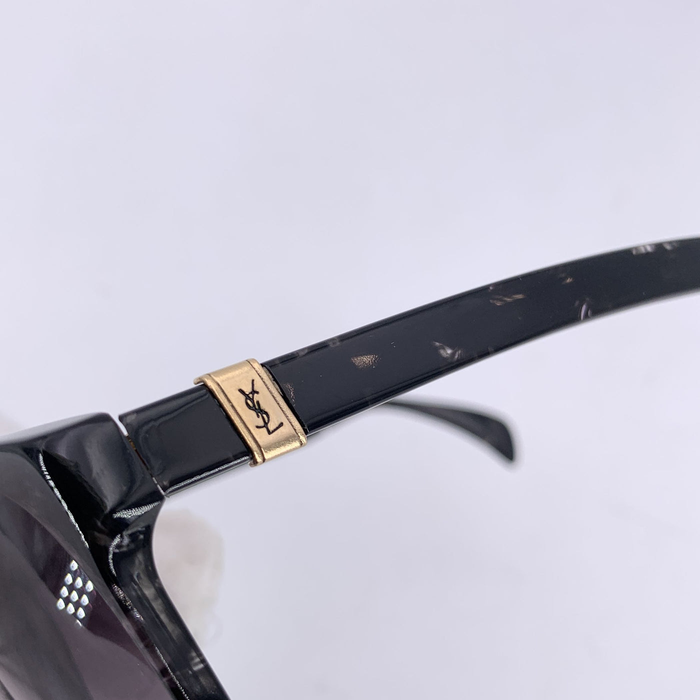 Yves Saint Laurent Vintage Black 8802 P 093 Sunglasses 56/11 140 mm