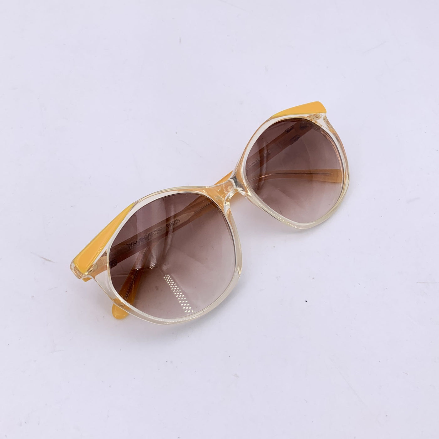 Yves Saint Laurent Vintage Yellow Sunglasses DANAOS 58/16 140mm
