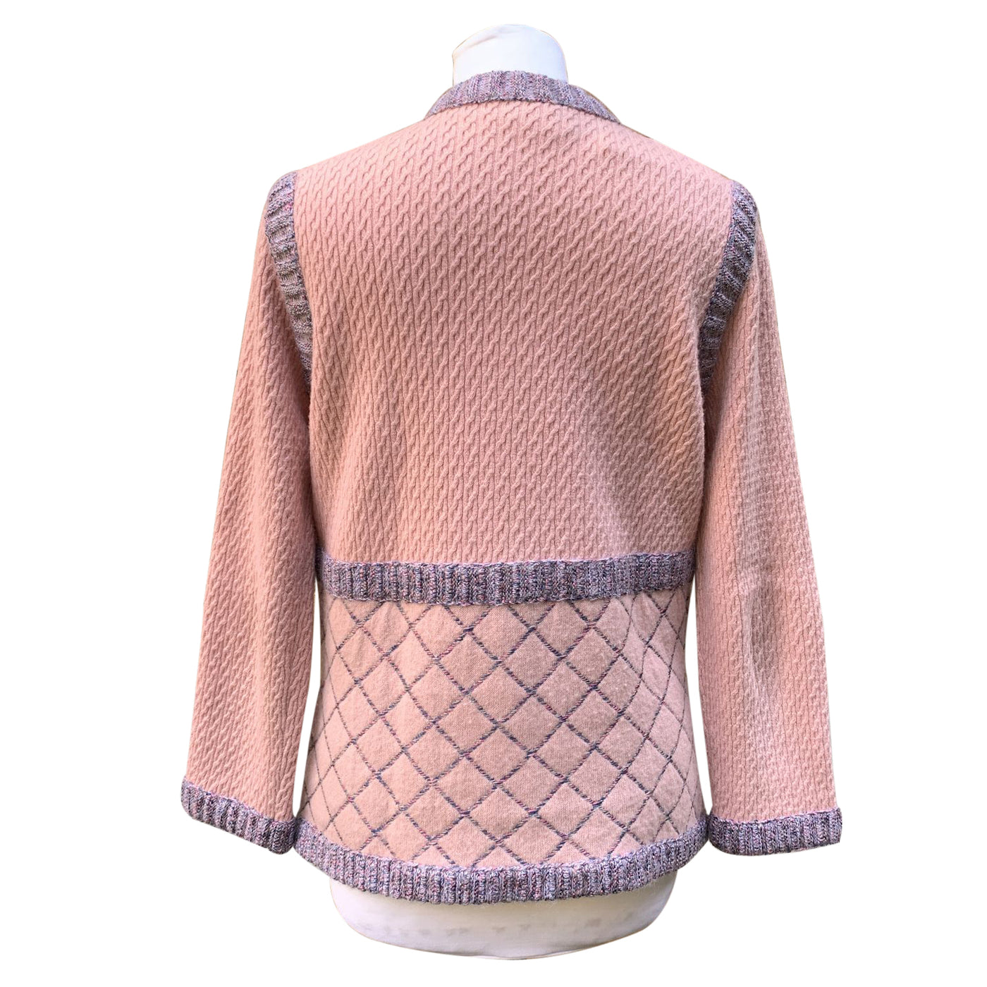 Chanel 2015 Pink Silk and Cashmere Knit Cardigan Size 40 FR