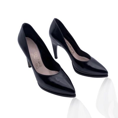 Salvatore Ferragamo Black Leather Lien Pumps Heels US 8C EU 38.5