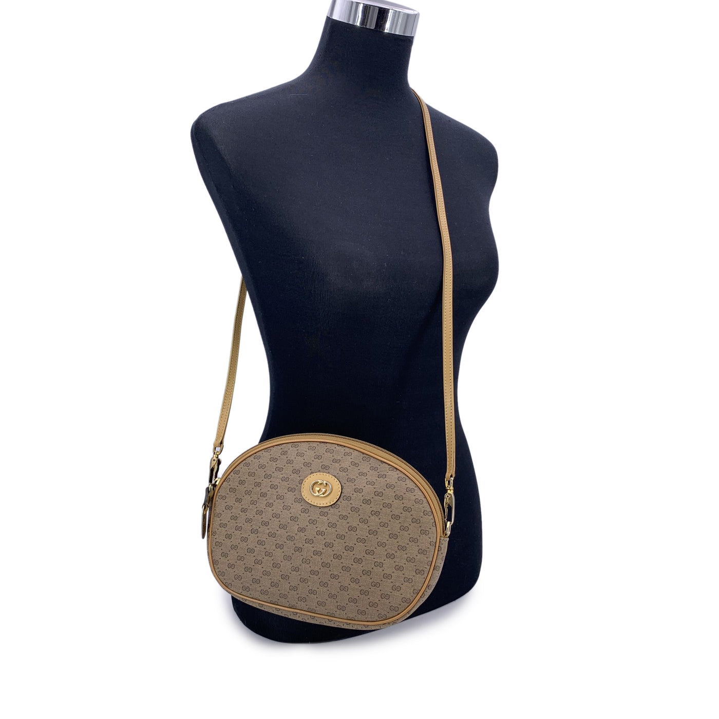 Gucci Vintage Beige Monogram Canvas Oval Messenger Crossbody Bag