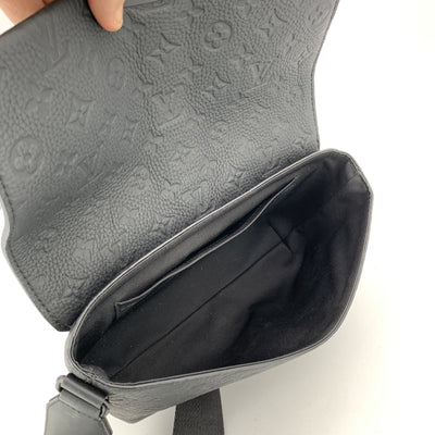 Louis Vuitton Black Taurillon S-Cape Crossbody Messenger Bag M23741