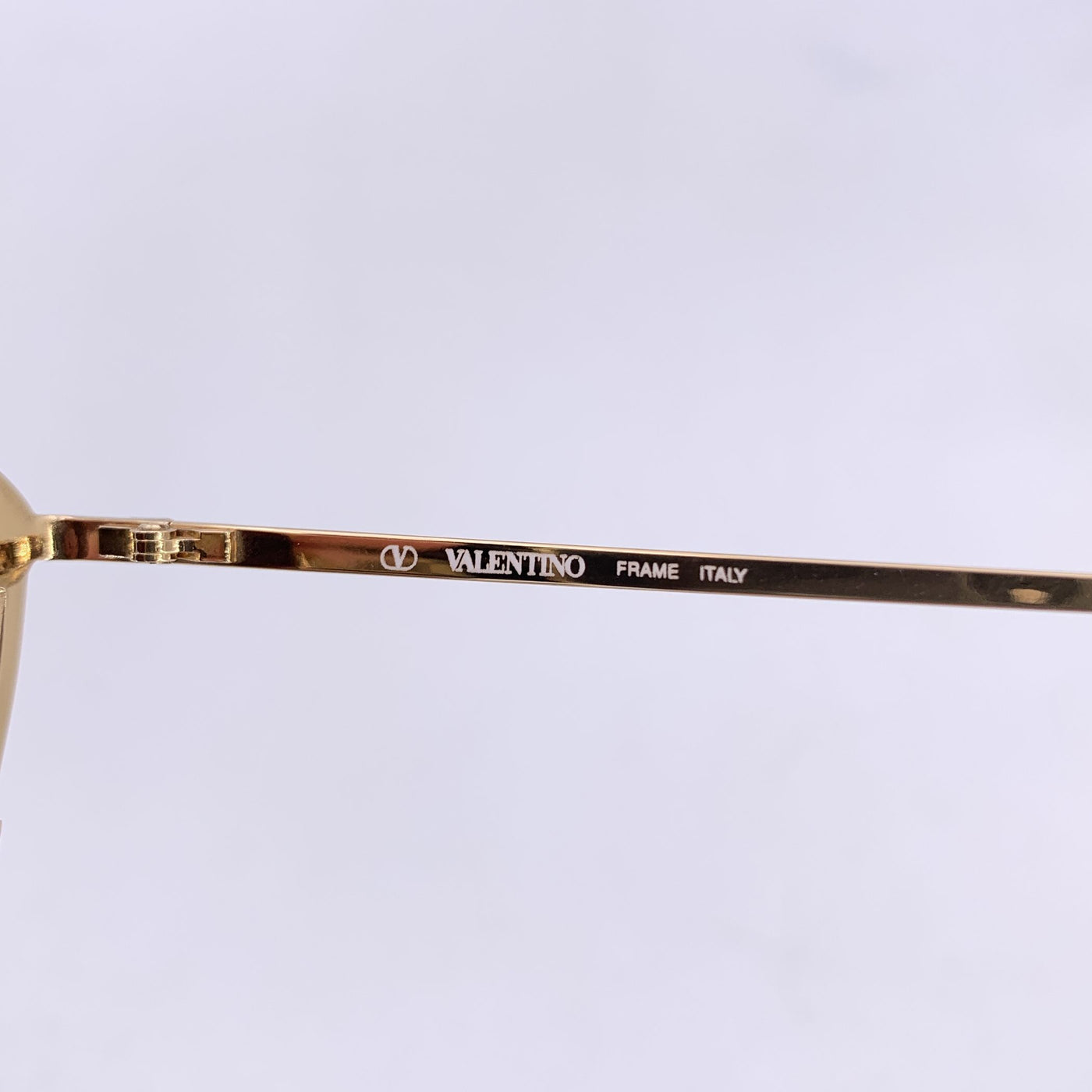 Valentino Vintage Gold Metal Green Sunglasses Mod. V390 54/17 135mm