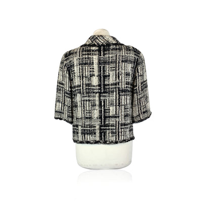 Chanel 2007 Black White Tweed 3/4 Sleeves Jacket Size 40 FR