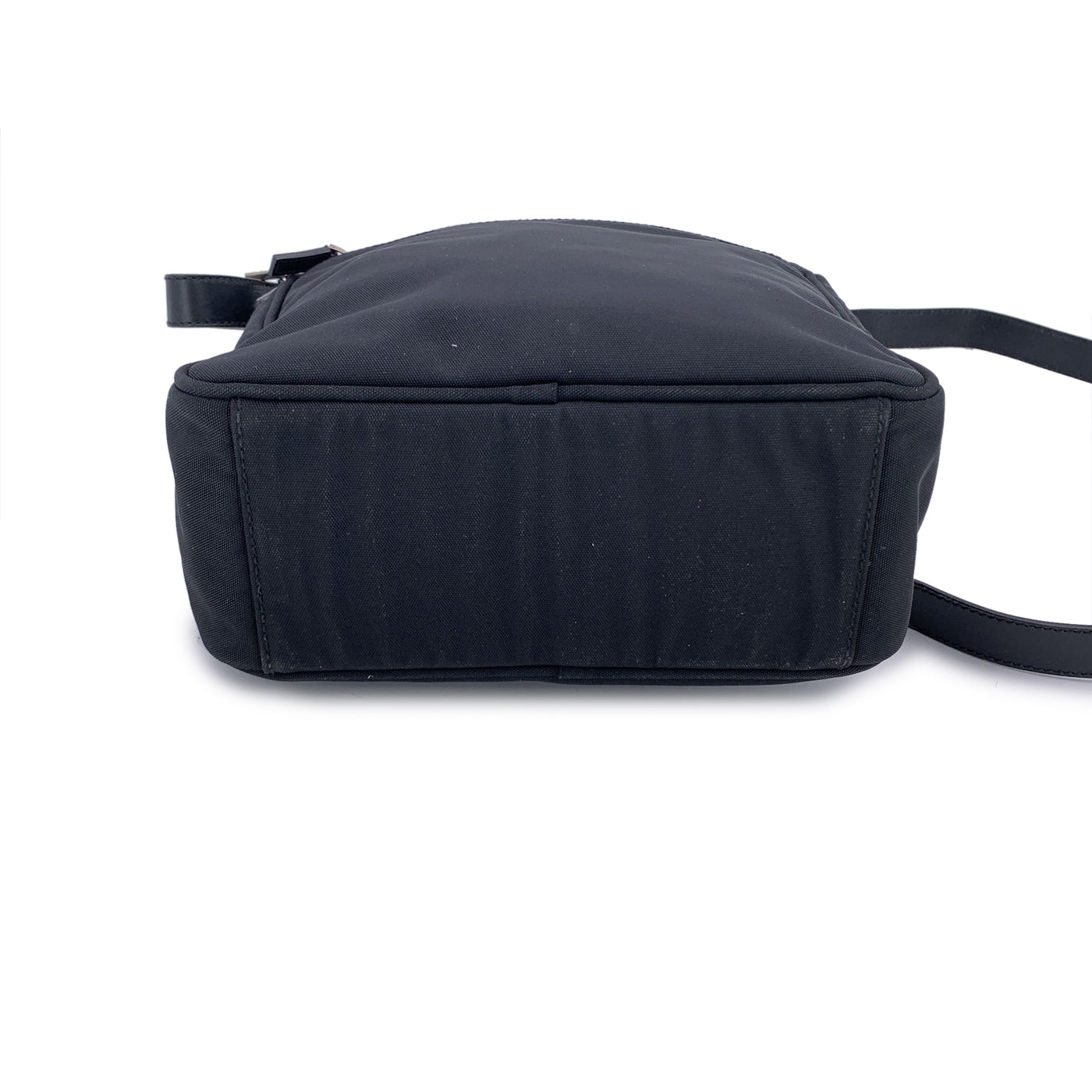 Gucci Black Nylon Canvas Unisex Crossbody Messenger Bag