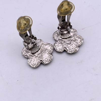 Chanel Vintage Silver Metal Quilted Camellia Flower Clip On Earrings