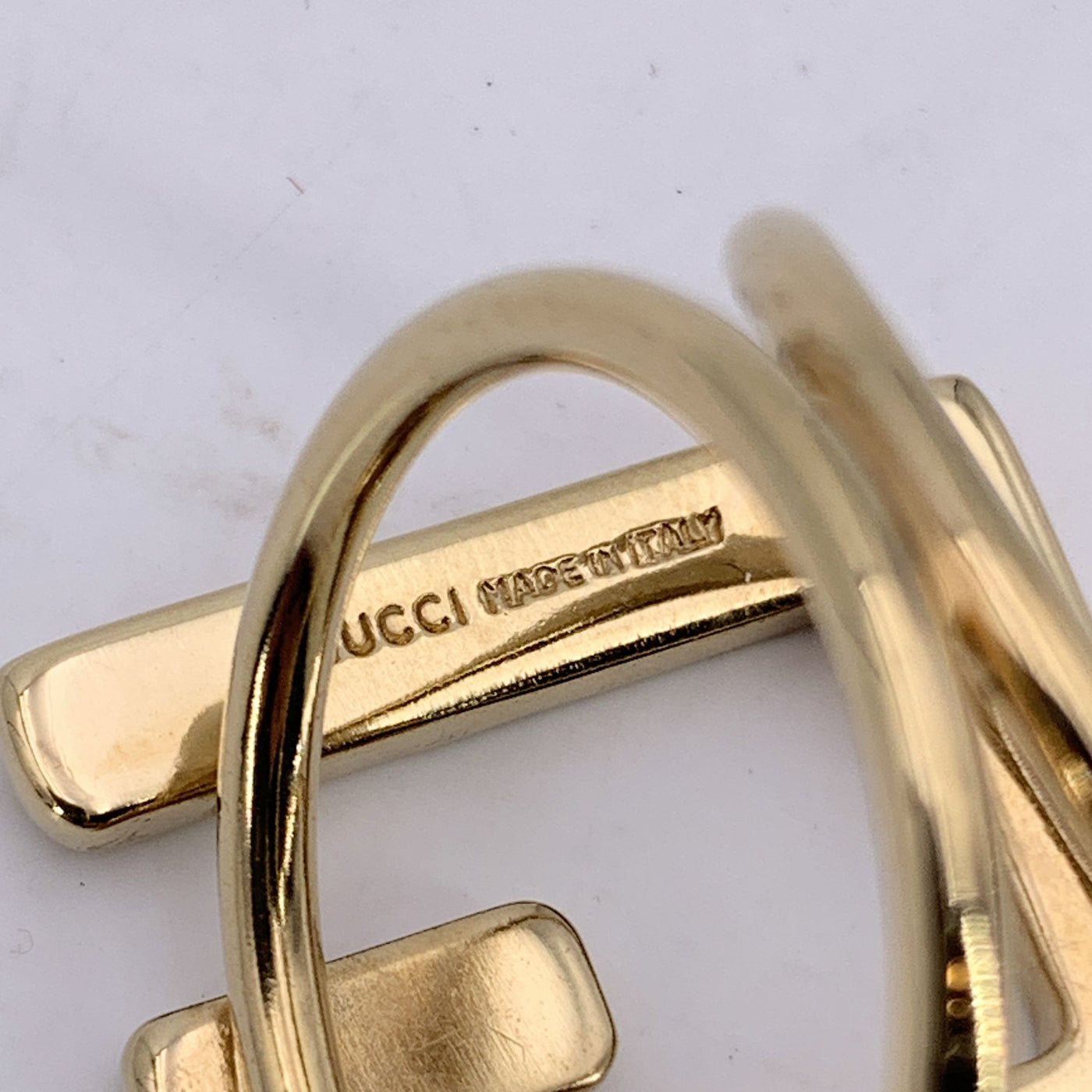 Gucci Gold Metal G Logo Scarf Ring Holder Accessory
