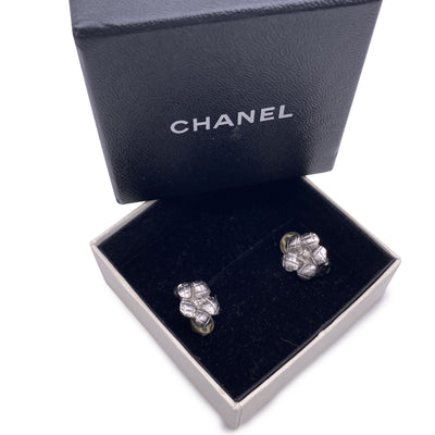 Chanel Vintage Silver Metal Quilted Camellia Flower Clip On Earrings